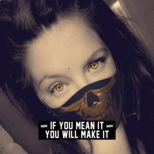 Meet your Posher, Kaitlynn